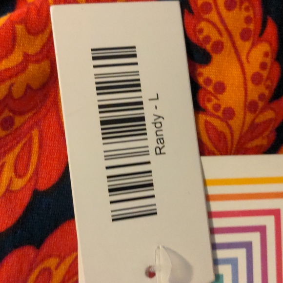 Lula Roe Size L NWT PaisleyTop with Three Quarter Sleeves - Picture 6 of 6